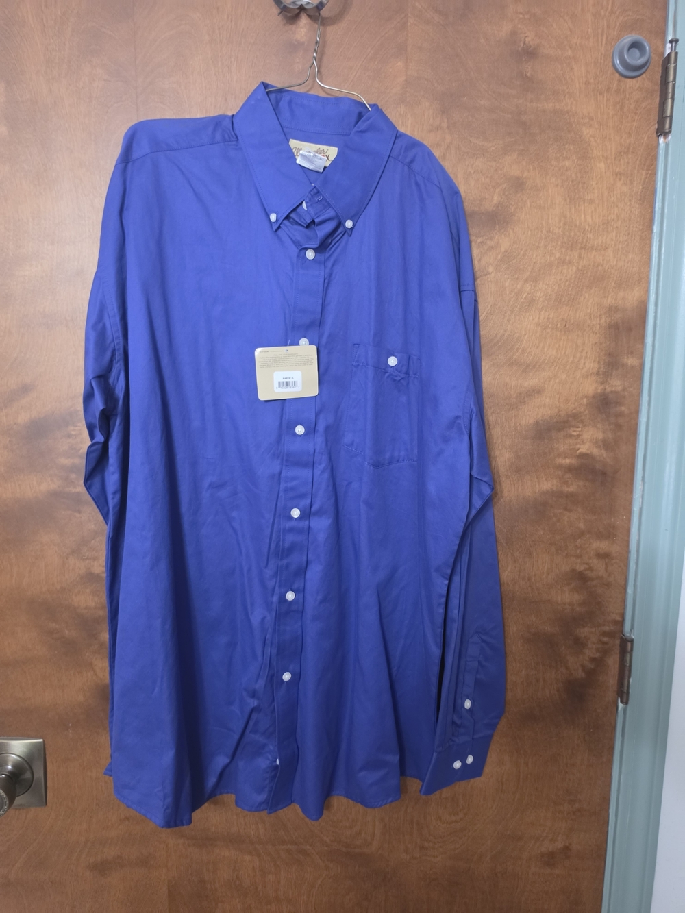Wrangler Men's Button-Down Shirt in Blue